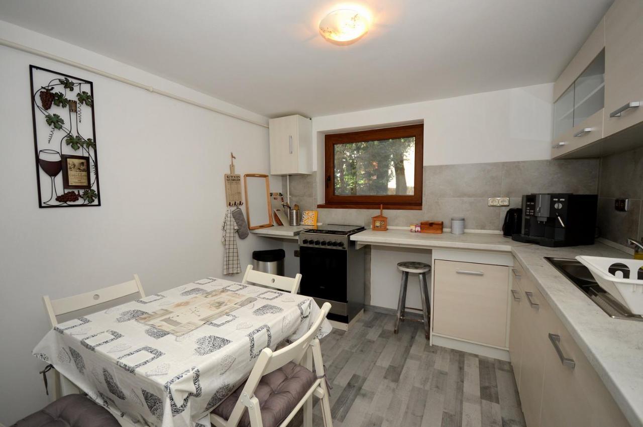 Ferienwohnung Rianas Utca Palkove Balatonrendes Exterior foto