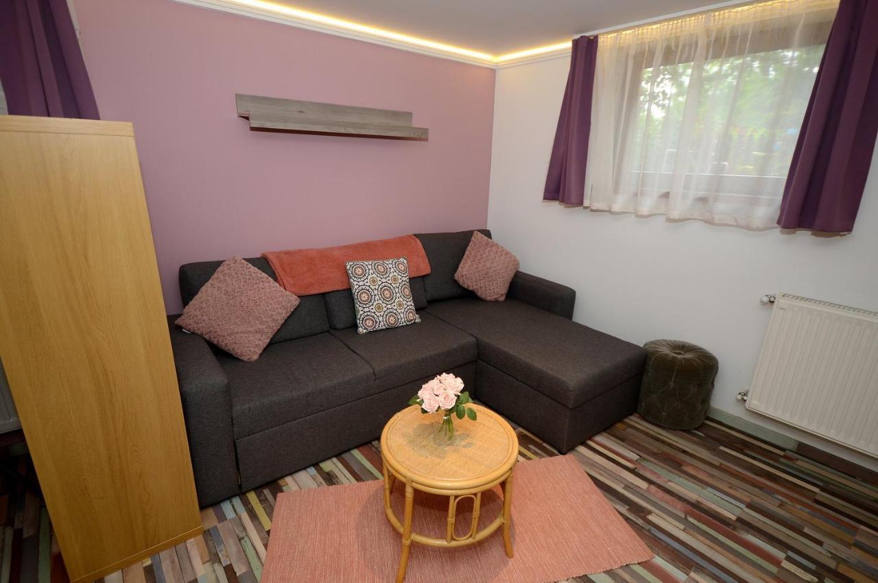 Ferienwohnung Rianas Utca Palkove Balatonrendes Exterior foto